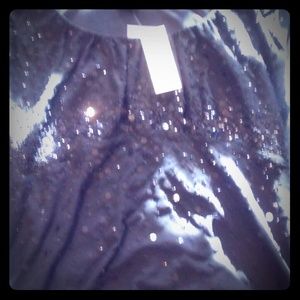 Woman's dressy short sleeve shirt with sequin